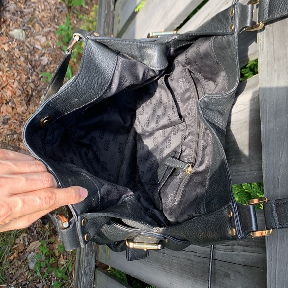 Michael Kors Purse - Picture 7 of 16